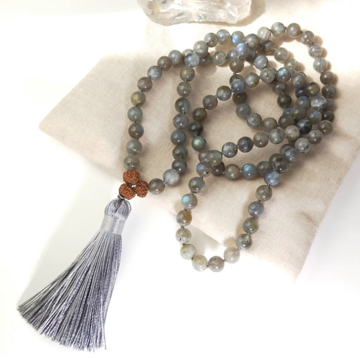 Collana Mala con Labradorite e Rudraksha