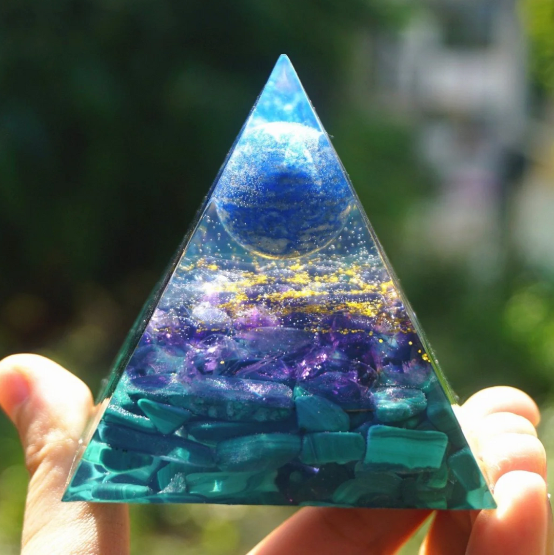 Universo di Lapislazzuli - Piramide di Orgonite