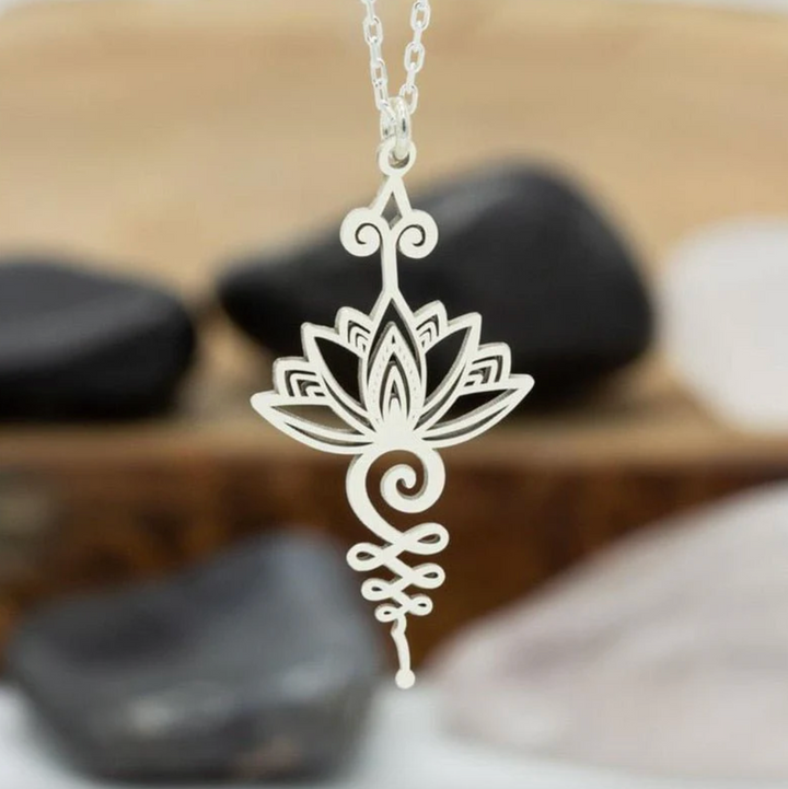 Collana Lotus Unalome