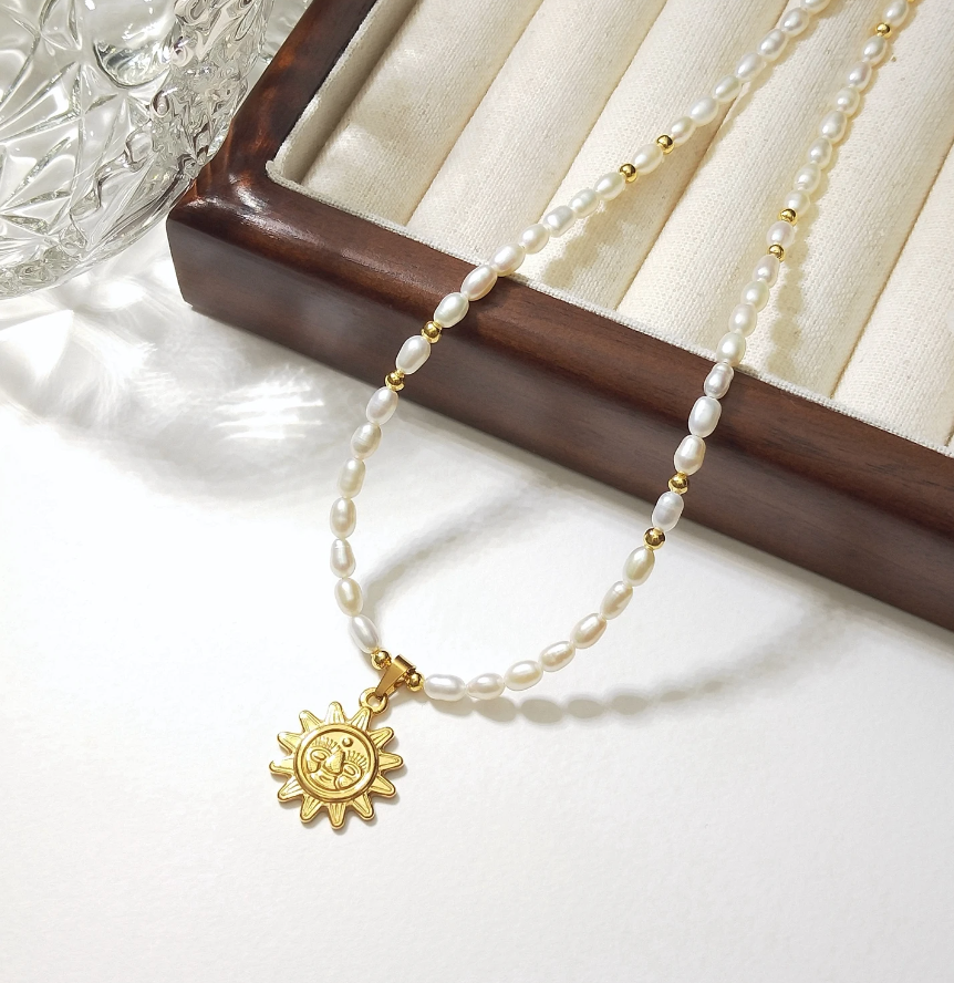 White Soleil - Collana
