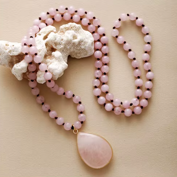Collana in quarzo rosa naturale
