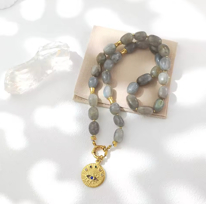 Collana con occhio di labradorite