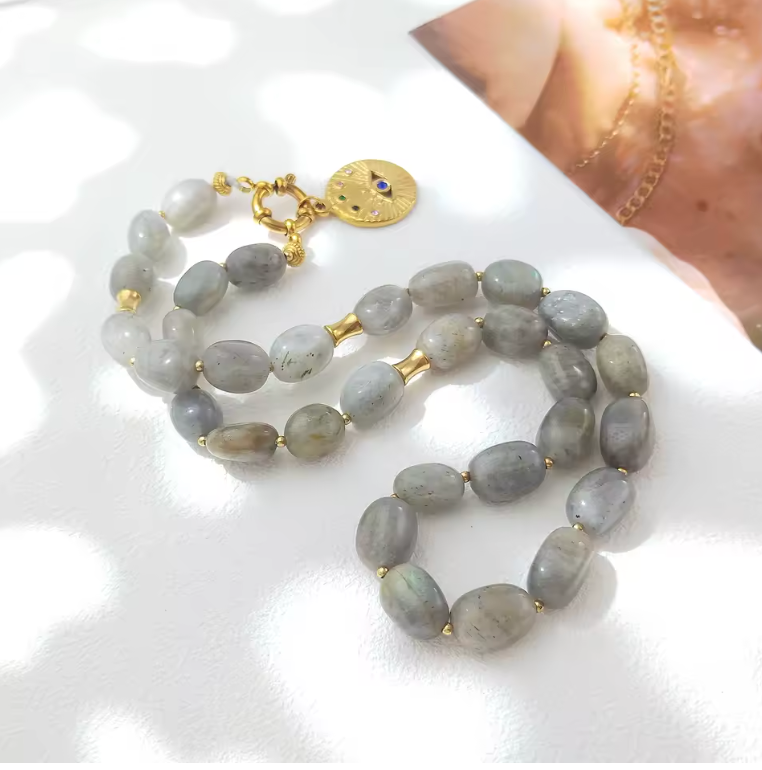 Collana con occhio di labradorite