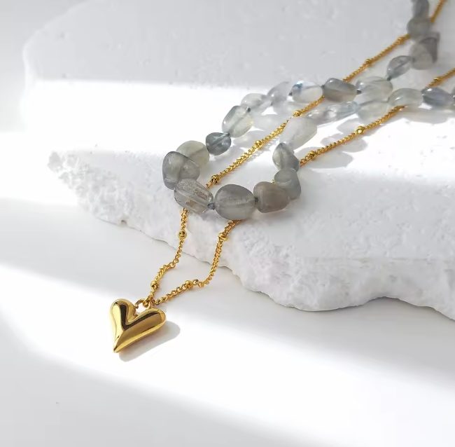 Collana con cuore di labradorite