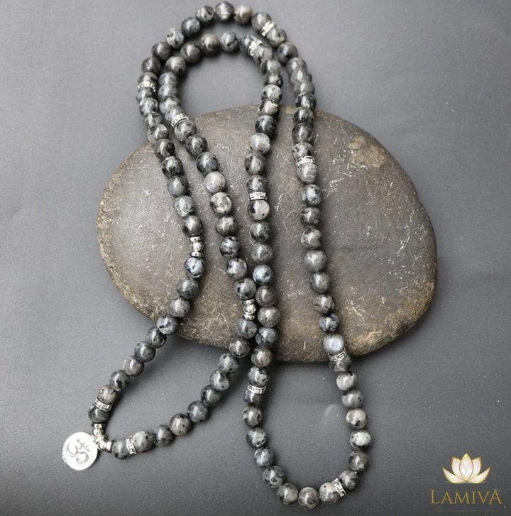 Collana Mala in Labradorite Nera