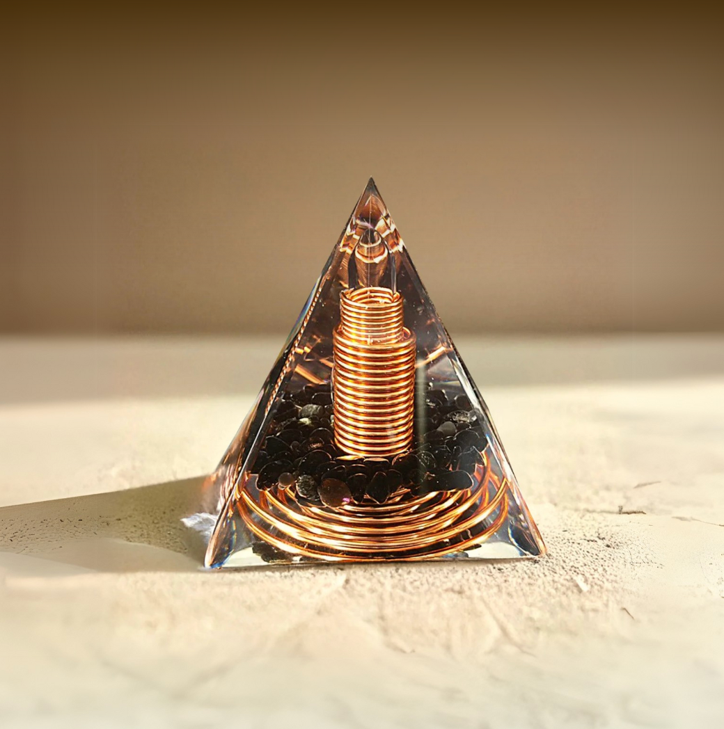 Orgonit Pyramide Obsidian und Kupfer - LAMIVA