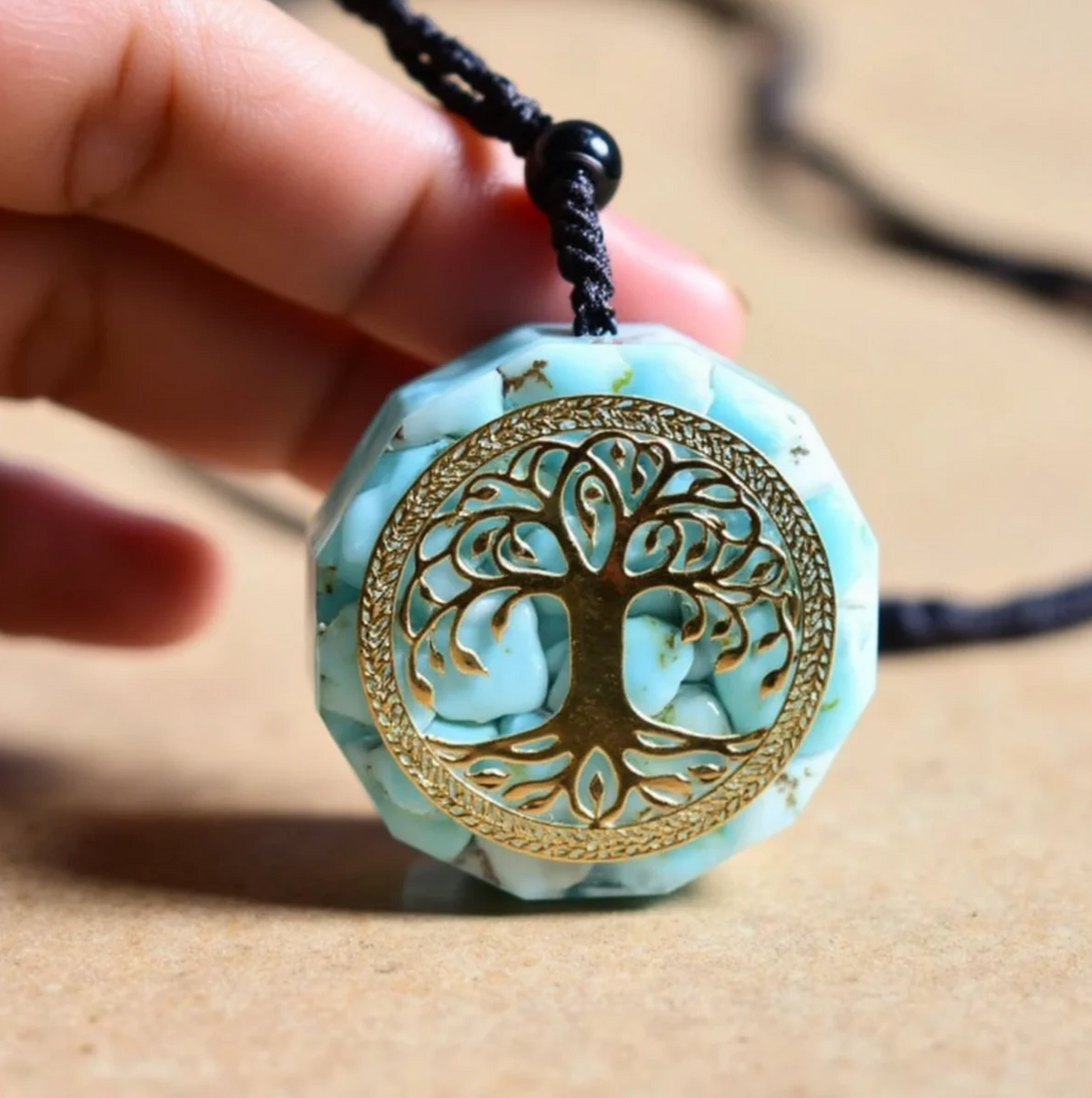 Collana con albero della vita in orgonite turchese