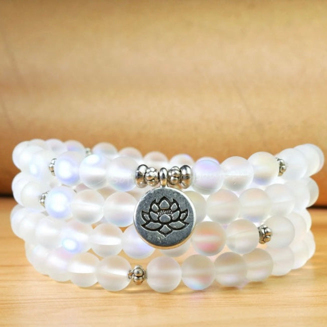 Collana Mala in White Aqua Aura