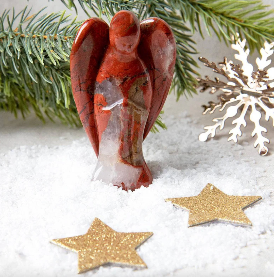 Schutzengel-Figur aus Rotem Jaspis