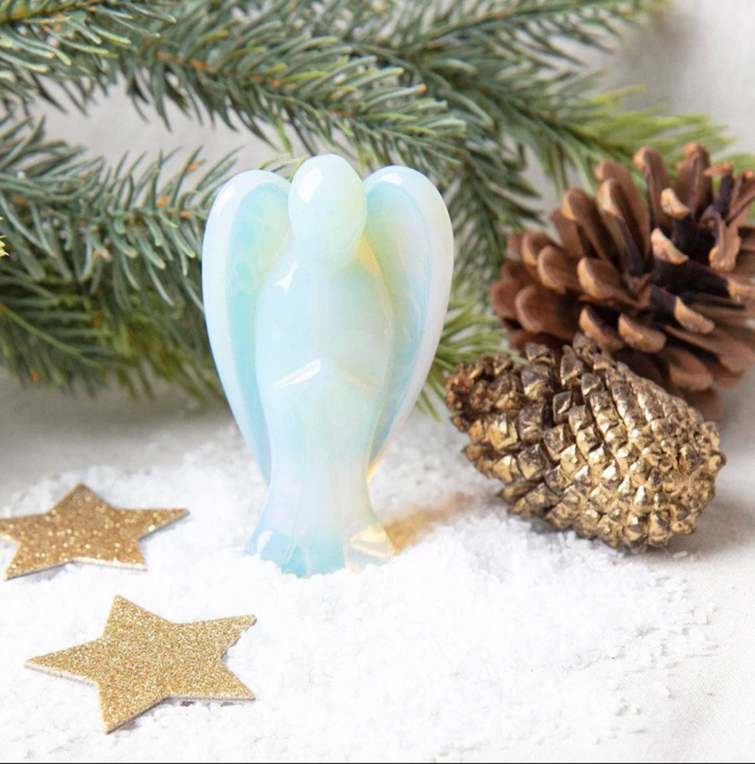 Schutzengel-Figur aus Opal