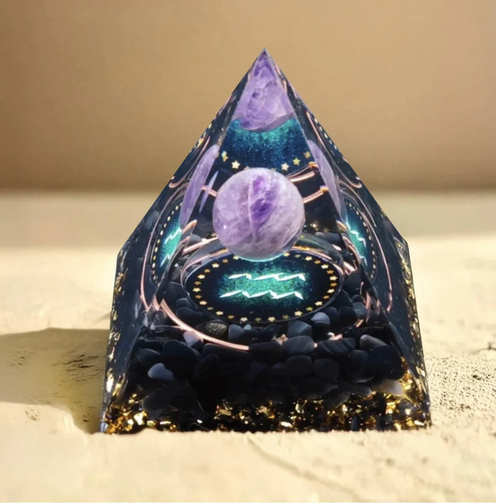 Sternzeichen Amethyst - Orgonit Pyramide