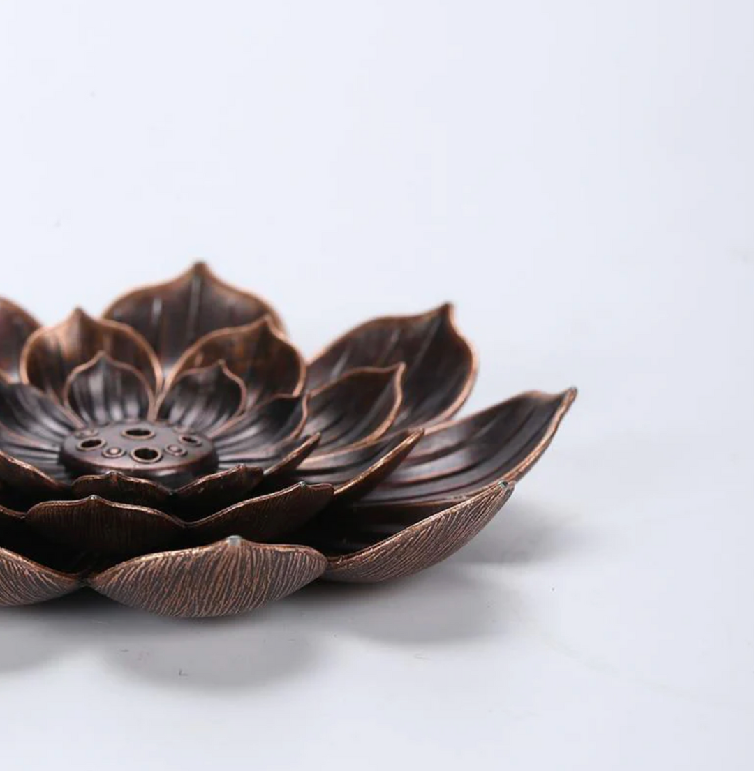 Lotus-Räucherstäbchenhalter