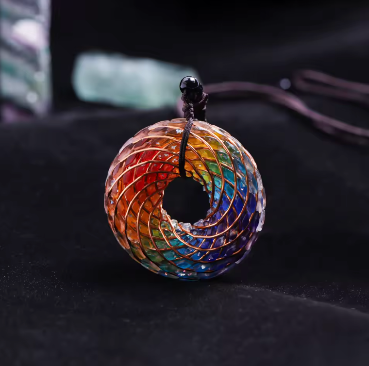 Auraspirale Naturstein - Kette