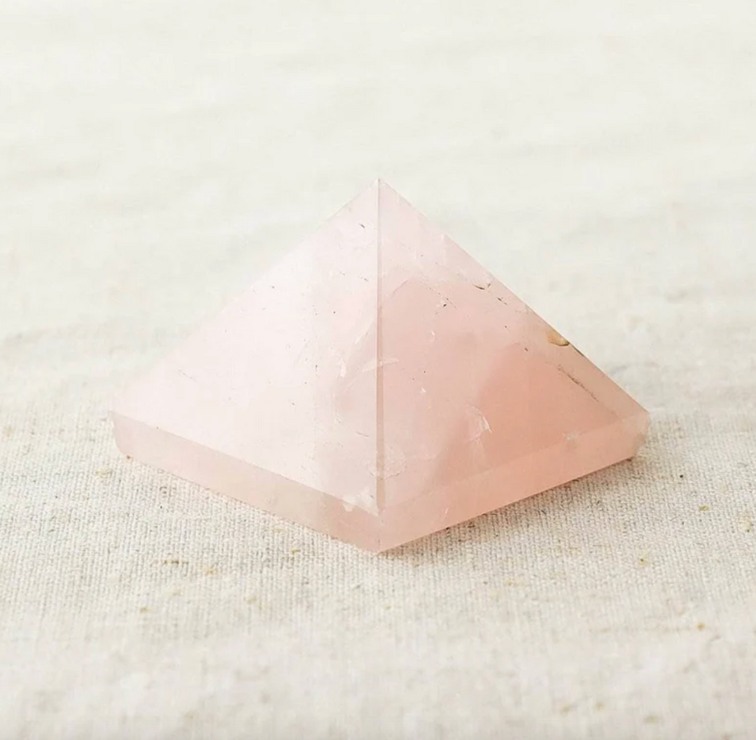 Edelstein - Pyramide