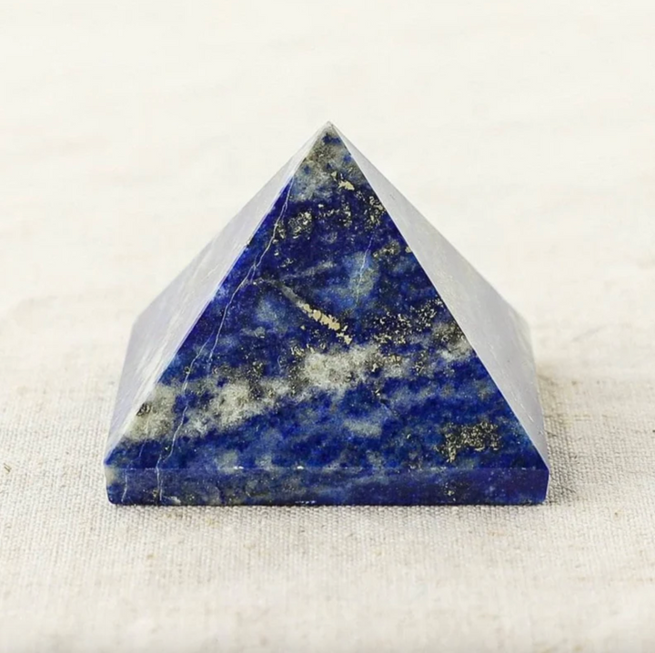 Edelstein - Pyramide