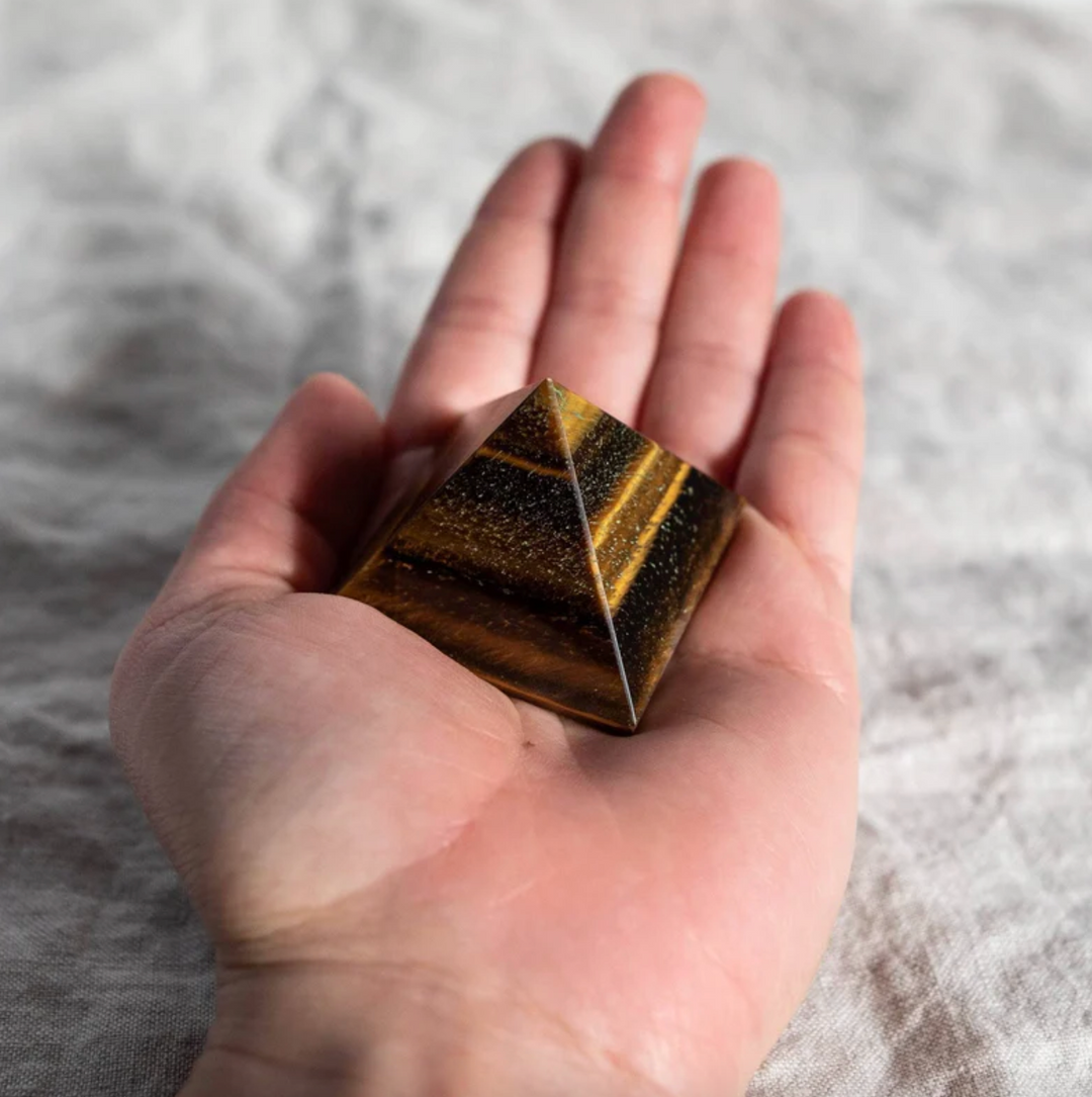 Edelstein - Pyramide