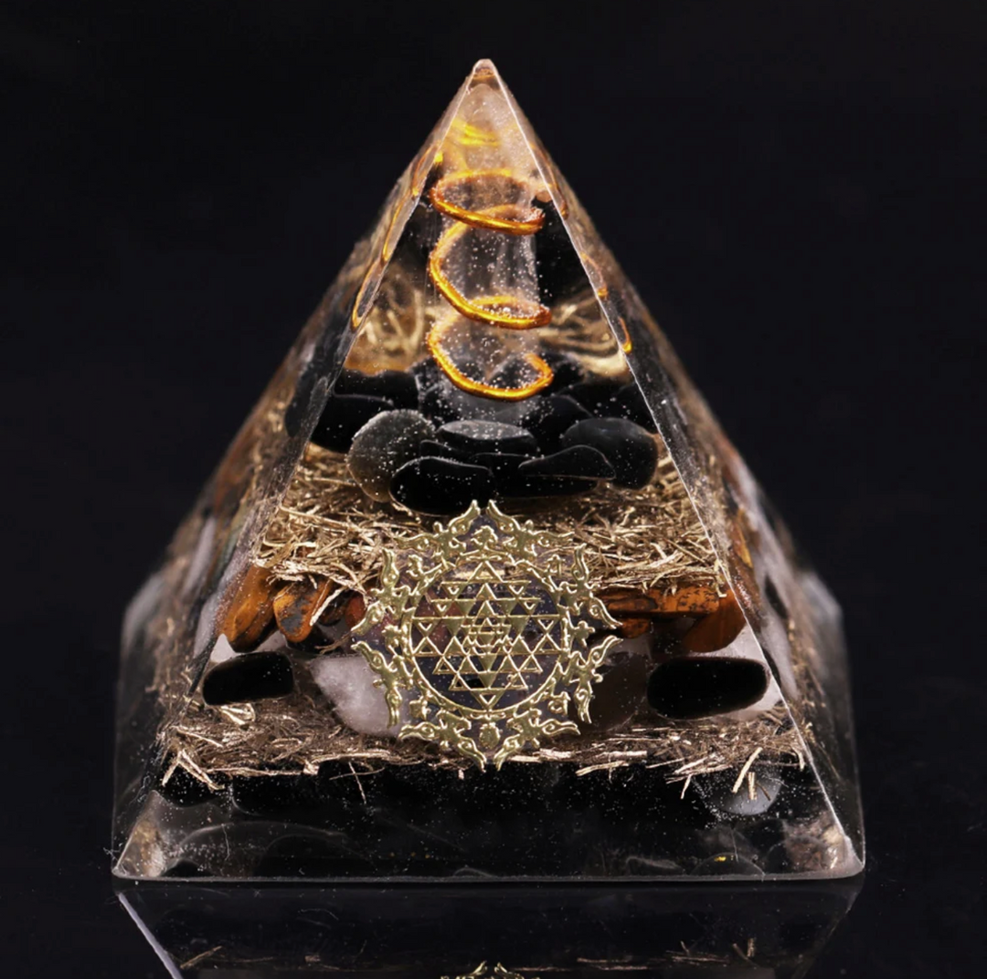 Sri Yantra Kupfer - Orgonit Pyramide