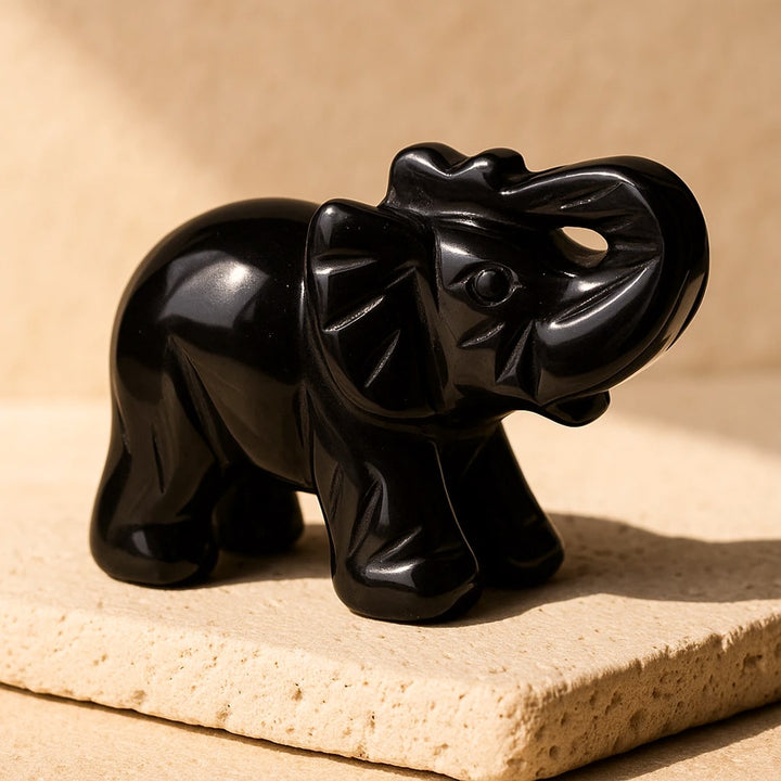 Elefant Figur "Hüter der Weisheit" aus Tigerauge oder Obsidian