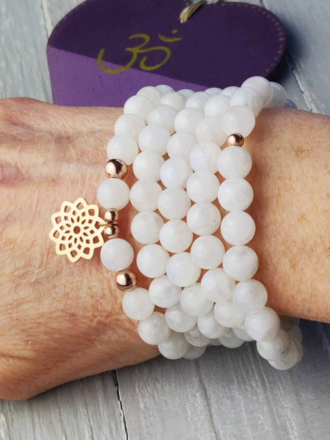 Mondstein Flower - Mala Kette