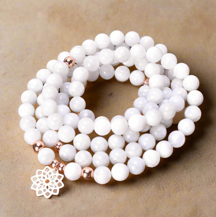 Mondstein Flower - Mala Kette